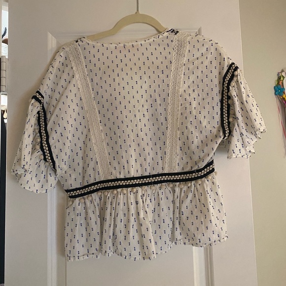 Zara blouse top worn once for picture! - Picture 4 of 4